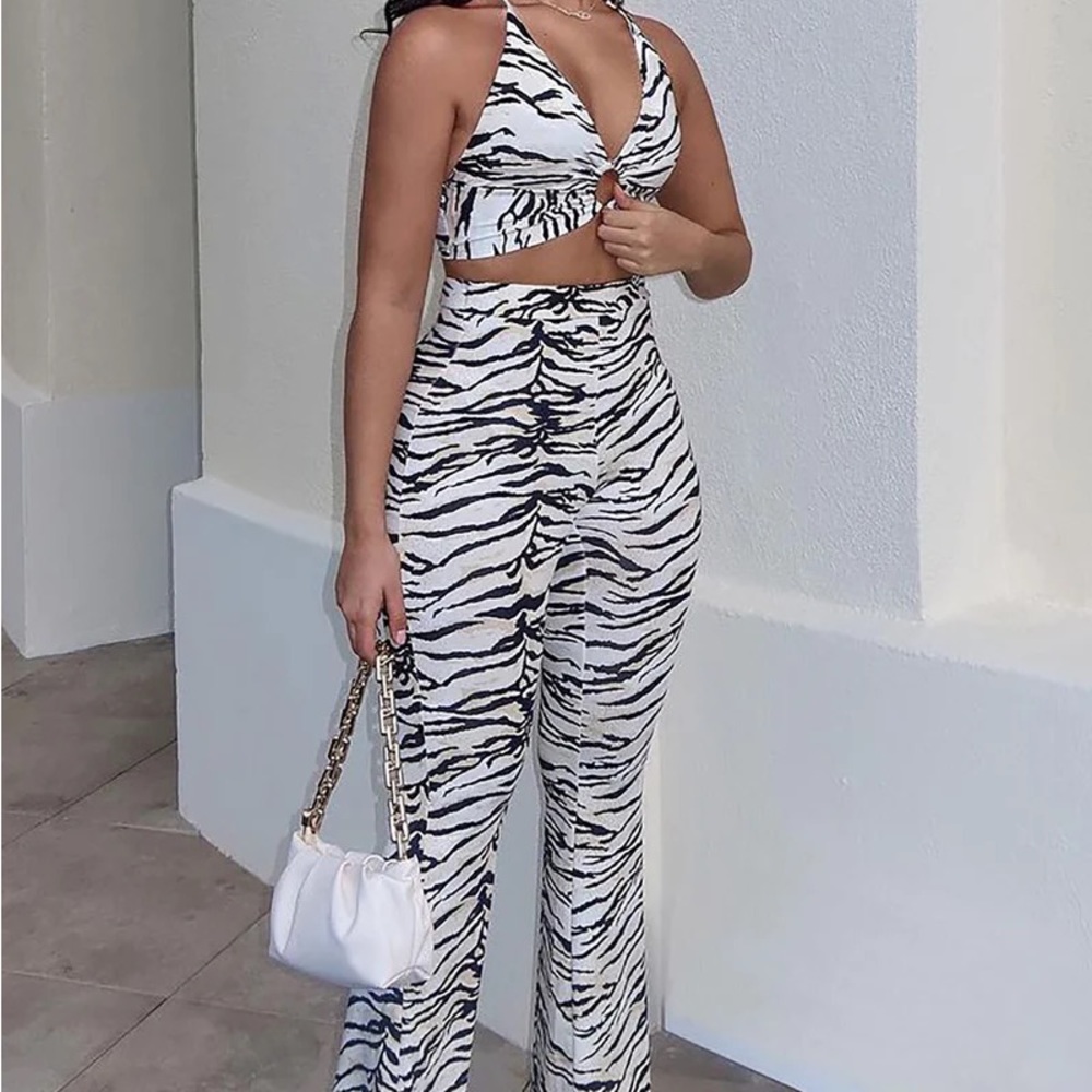 Fashion Nova Zebra Halter Set
